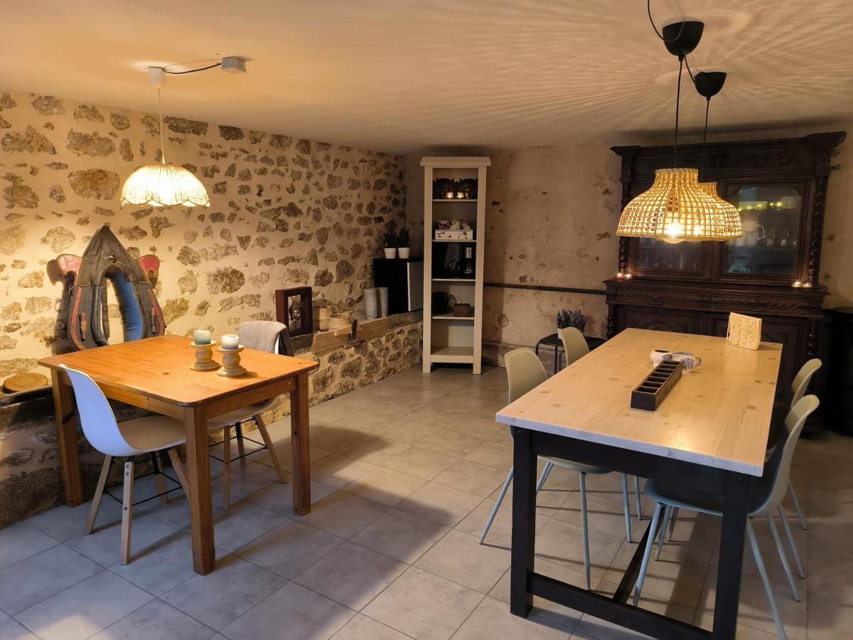 Chambres D'Hotes Montjouan Larochemillay Exteriér fotografie