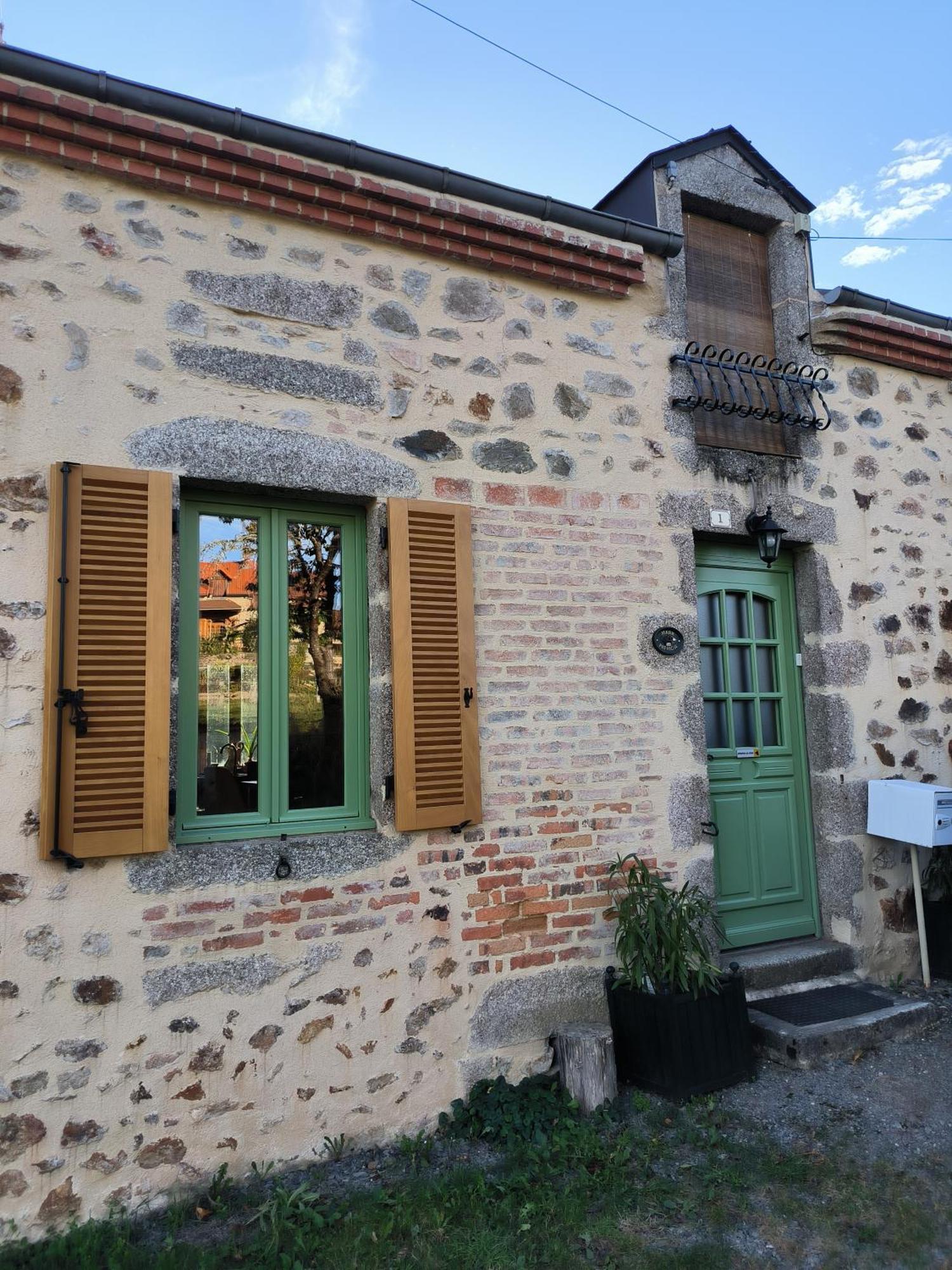 Chambres D'Hotes Montjouan Larochemillay Exteriér fotografie