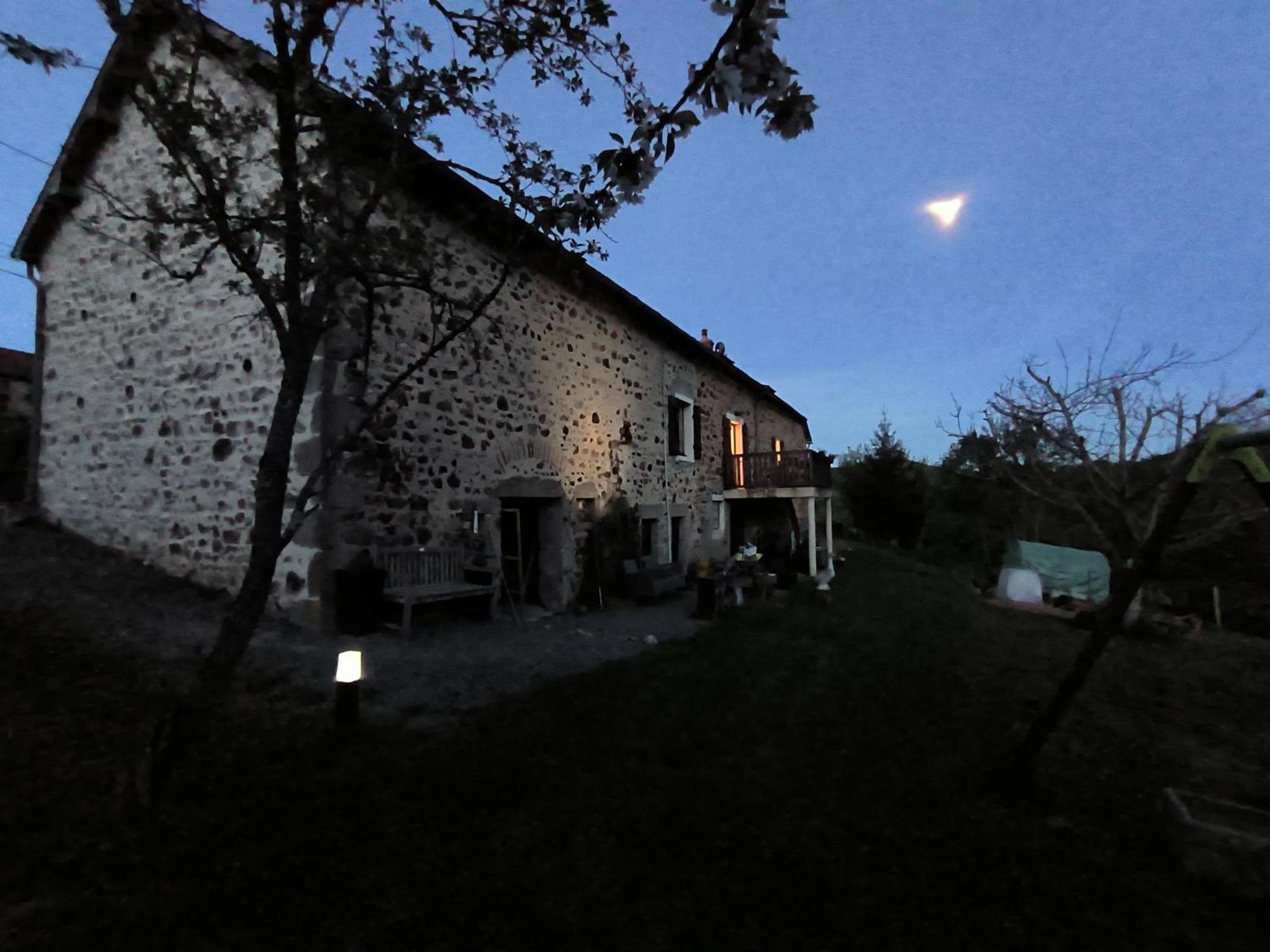 Chambres D'Hotes Montjouan Larochemillay Exteriér fotografie